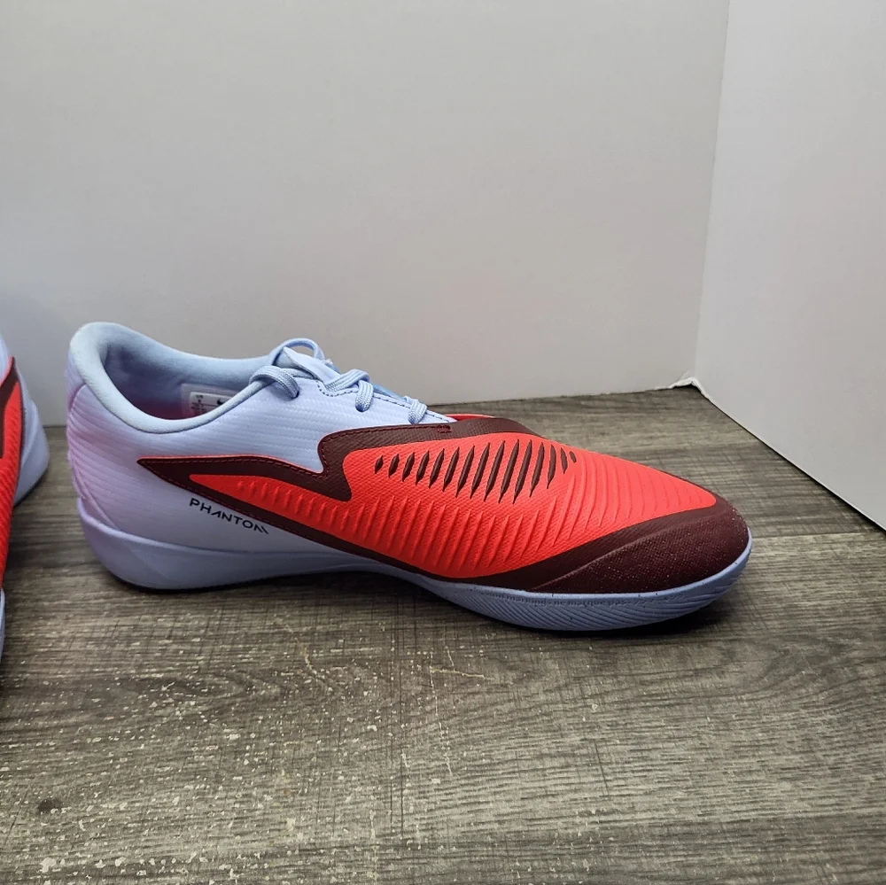 Nike phantom low